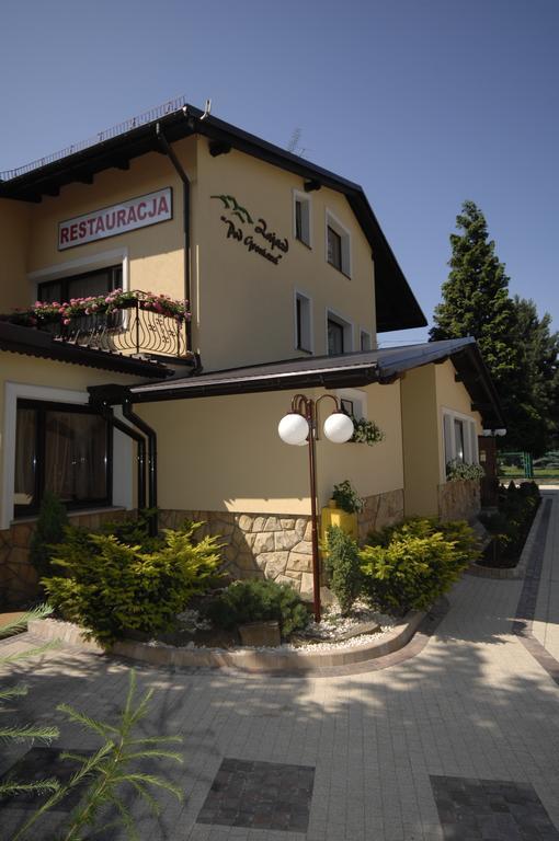 Pod Groniami Hotel